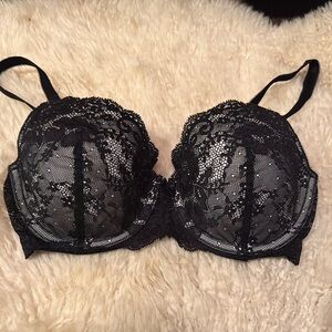 Victoria’s Elegant Black Lace Bra 32DD